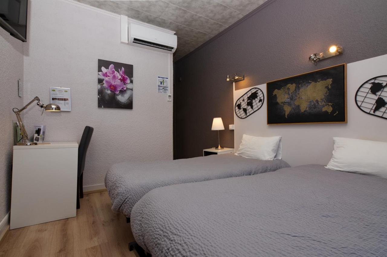 Logis Hotel Le Bocage Montmarault Eksteriør billede